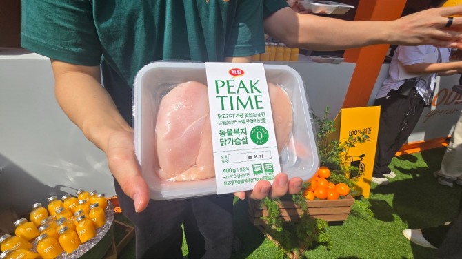 도계일로부터 0일 닭가슴살. 사진=문용균 기자