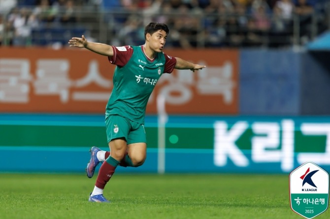 대전 주민규의 골 세리머니 사진=한국프로축구연맹