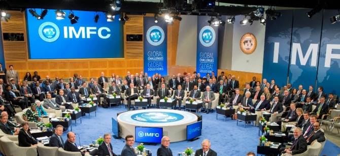 IMF 뉴욕증시 비트코인 거품 붕괴 공개 경고/사진=IMF