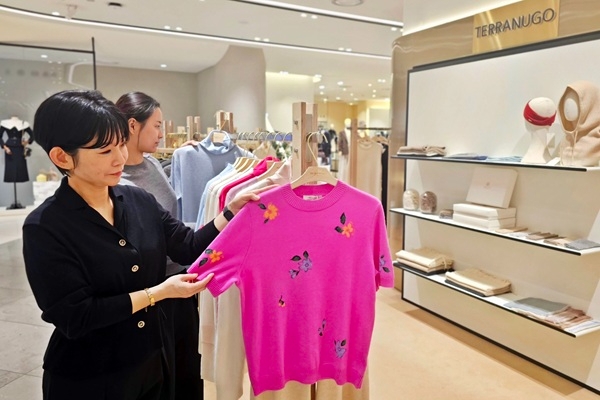 오는 26일까지 선보이는 캐시미어 브랜드 ‘테라누고’ 매장 모습. 사진=신세계 센텀시티