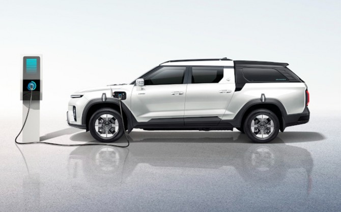 KG 모빌리티 무쏘 EV 사진=KG 모빌리티