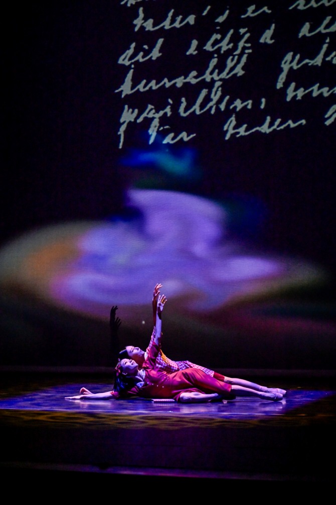 지우영 안무의 창작발레 '안네 프랑크'