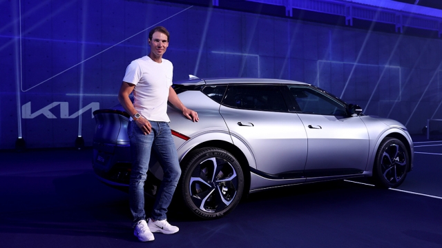 20년 우정을 이어온 기아와 라파엘 나달 사진=기아