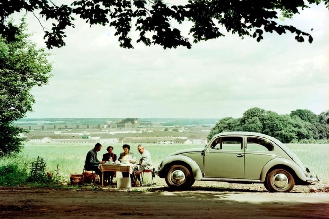 1956년 클리버스베르크에서의 피크닉. 사진=폭스바겐