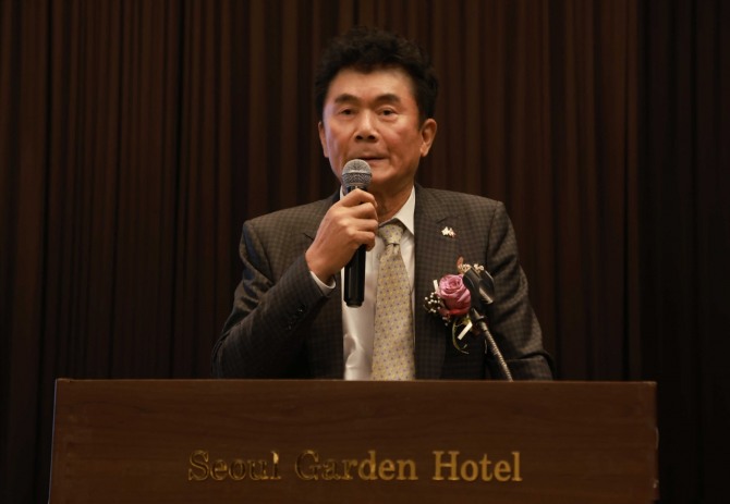 한라수교 30주년 기념행사 KLFA  오명환 회장 인삿말(10월 23일 저녁, 서울 가든호텔 그랜드 볼룸)