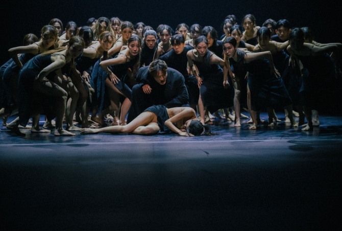 서연수 안무·강요찬 연출 '집 속의 집: 안팎' ⓒBAKi