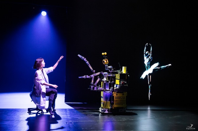 백연 안무의 '바디-시뮬라크르' ⓒHanfilm(김정환) 