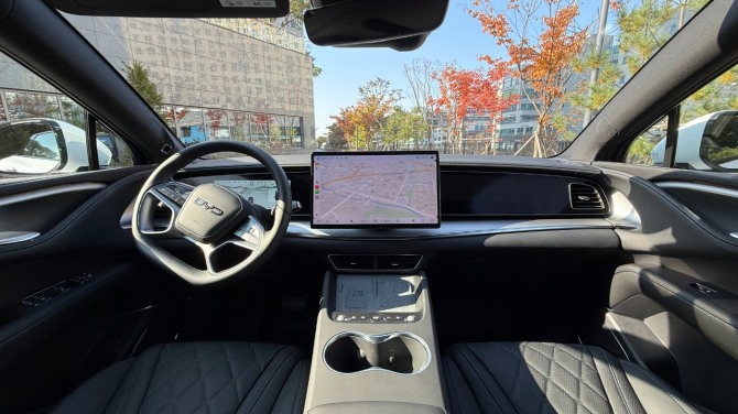 BYD 씨라이언7 인테리어. 사진=육동윤 기자