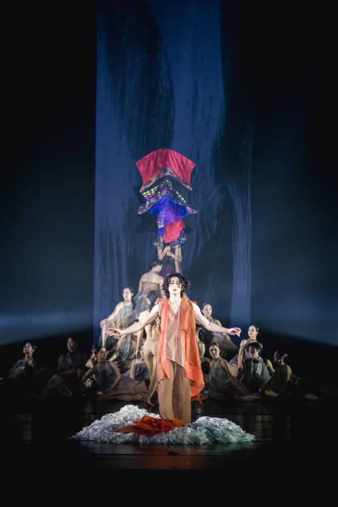 김진미 안무, 최성신 연출의 '오르페우스'(2025)