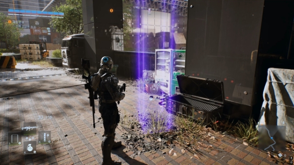 '신더시티' 지스타 시연 버전 플레이 중 아이템을 파밍하는 장면. 사진=엔씨소프트