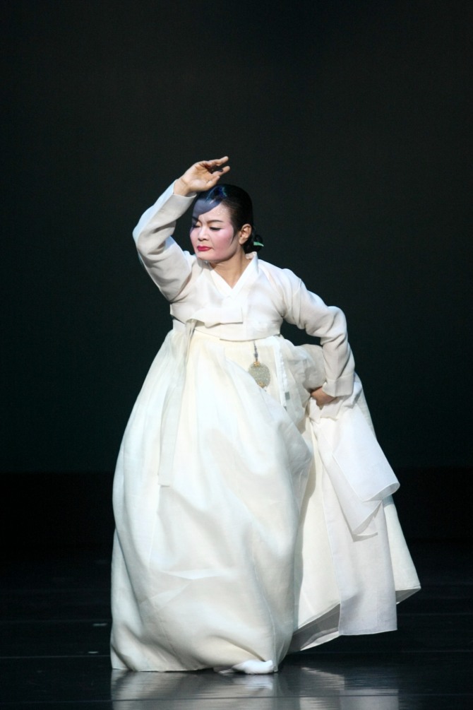 이매방류 살풀이춤