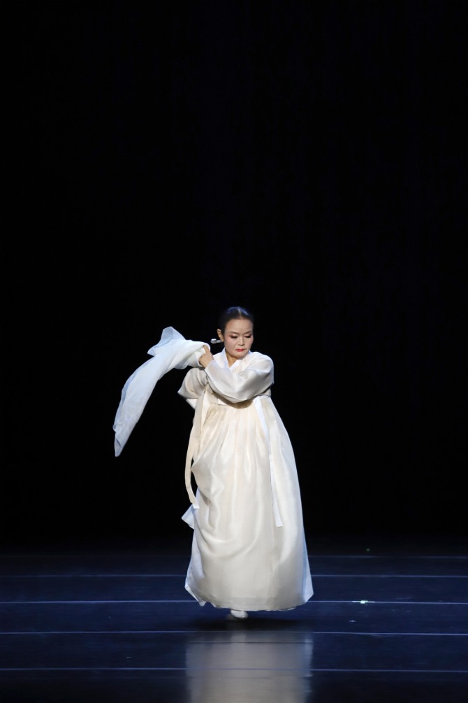 이매방류 살풀이춤