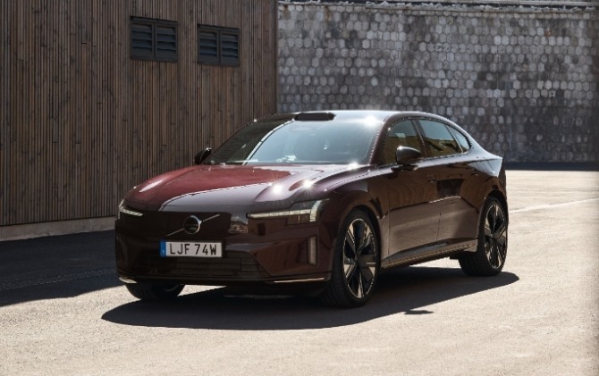 볼보 ES90 사진=볼보