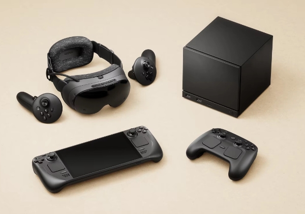 왼쪽 위부터 시계 방향으로 '스팀 프레임', '스팀 머신', '스팀 컨트롤러', '스팀 덱'. 사진=밸브 코퍼레이션