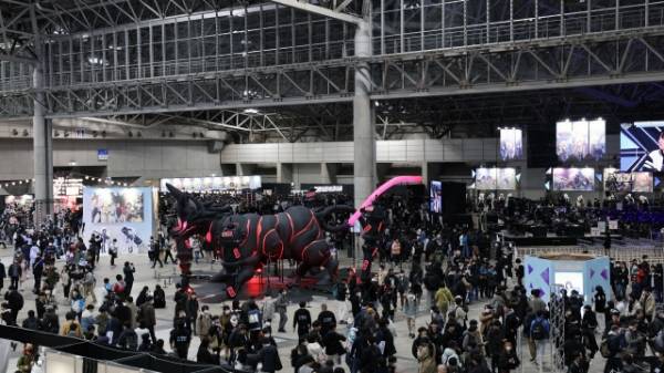 일본 치바현 마쿠하리 멧세에서 2024년 1월 열린 '블루 아카이브 4주년 블루아카 페스' 현장의 모습. 사진=넥슨게임즈.