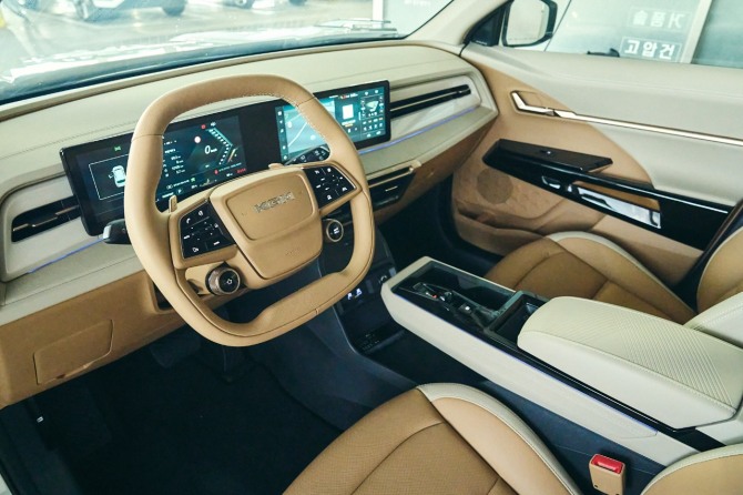 KGM 액티언 하이브리드 사진=KGM 