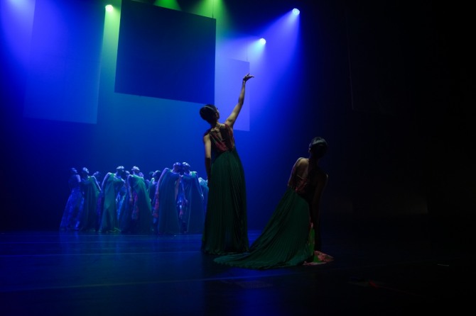 김호은 총안무·신성철 연츨의 'BEYOND DISTOPIA'