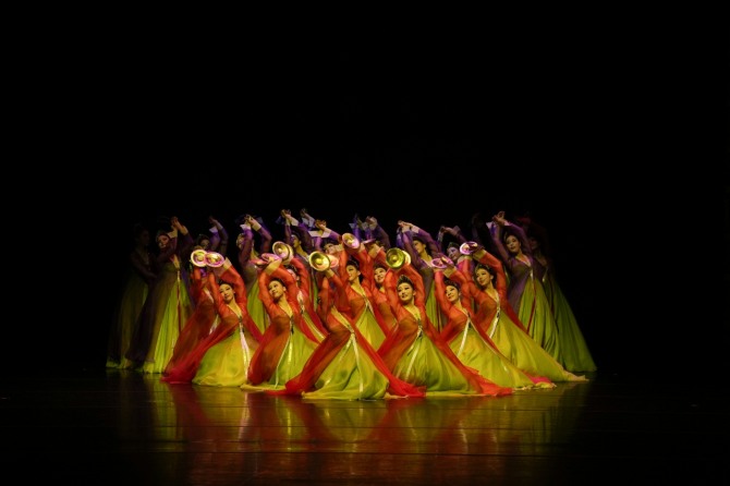 김호은 총안무·신성철 연츨의 'BEYOND DISTOPIA'