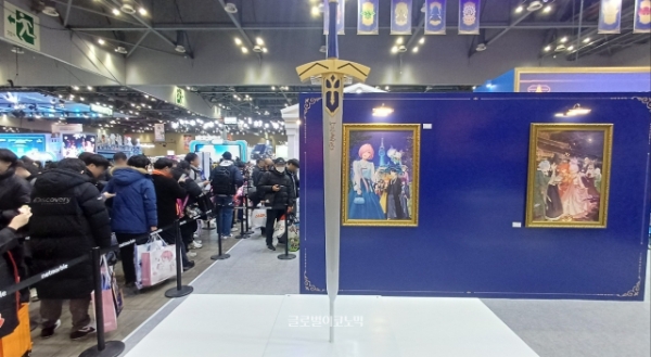 페이트 시리즈를 상징하는 '엑스칼리버'. 사진=이원용 기자