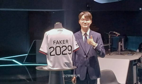 서울 종로 LOL파크에서 18일 '페이커' 이상혁 기자 간담회가 열렸다. 사진=이원용 기자