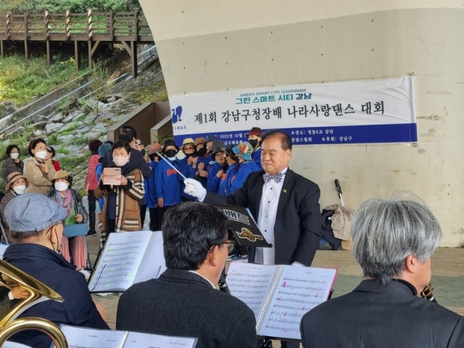 나라사랑댄스 대회 초청 연주