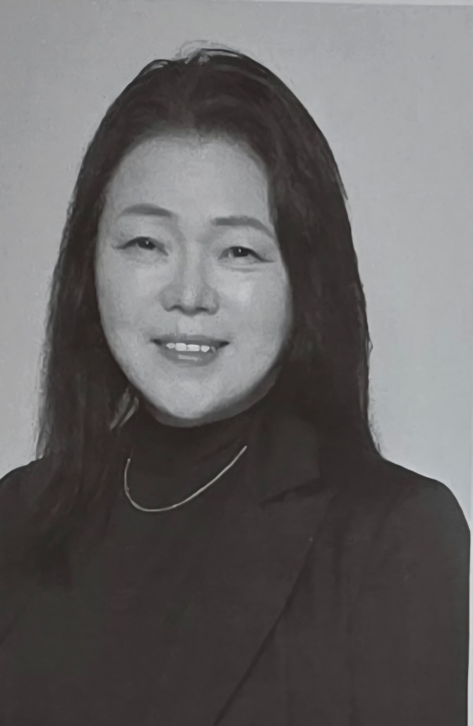 권영신(맨하탄 음대 예술인총회회장)