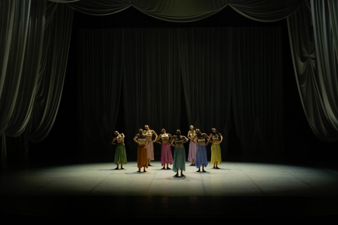 전예화 안무의 '원더, 우먼–Wonder', 사진제공=프로젝트아트독·ⓒ 잔나비와 묘한계책