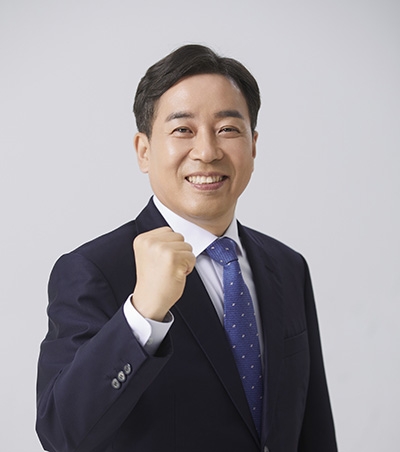 구리시 출신으로는 유일하게 광역별 공동위원장 명단에 이름을 올린 권봉수 의원. 사진=구리시의회