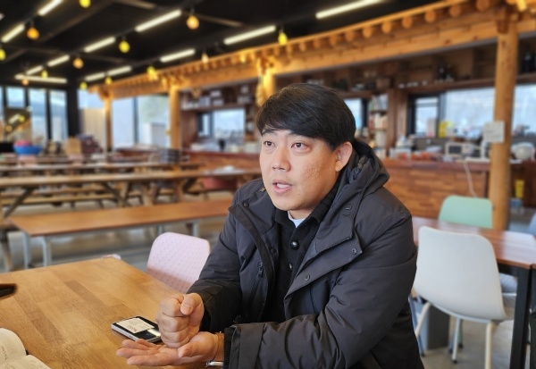 김기준 남양주 조안면 주민통합협의회장. 사진=강영한 기자