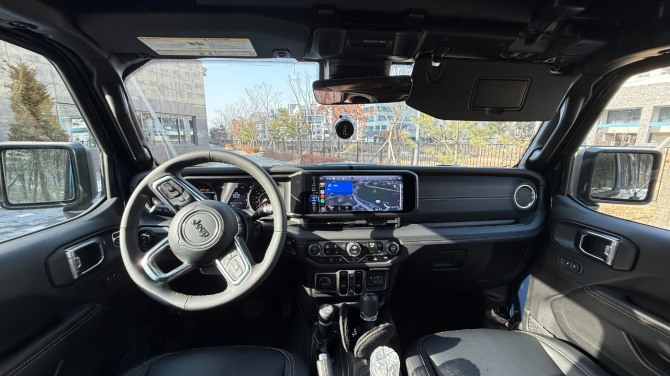 지프 랭글러 사하라 사진=육동윤 글로벌이코노믹 기자