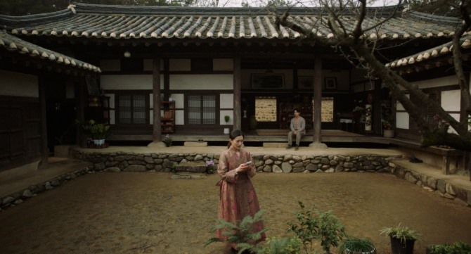 유영의 대해 스님 각본·감독의 '인간 초거대 알고리즘(A Vast  Algorijeum of Humanity)'