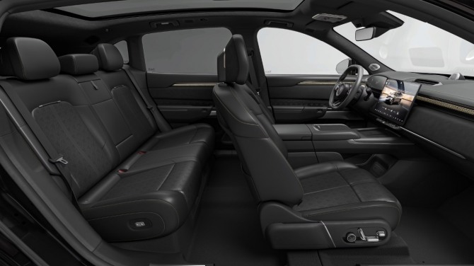 지커 7X 인테리어