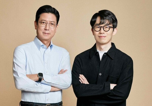 넥슨코리아의 김정욱(왼쪽)·강대현 공동대표. 사진=넥슨