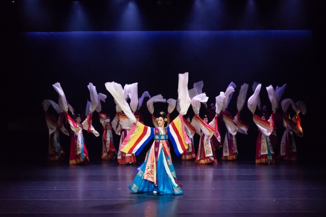 김백봉화관무, 남산국악당, 2022