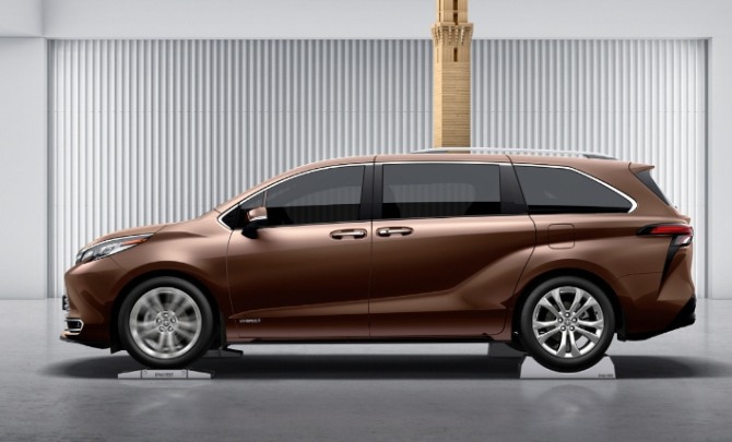 토요타 시에나 하이브리드 사진=토요타