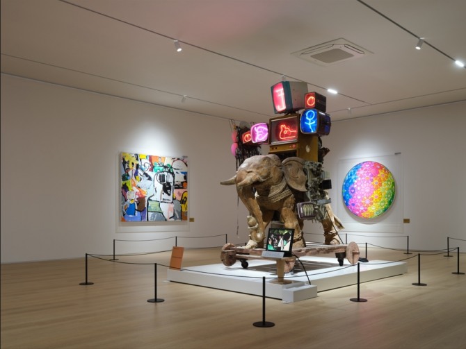 두산위브더제니스 센트럴 천안 견본주택에 마련된 제니스 갤러리. 사진=두산건설