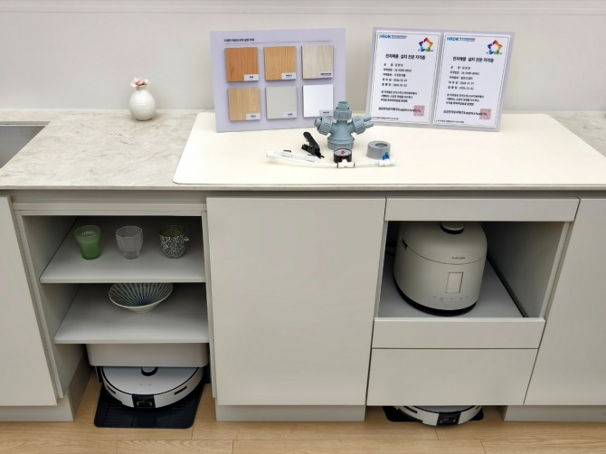 삼성전자의 원스톱 서비스로 2026년형 비스포크 AI스팀 로봇청소기가 설치된 모습. 사진=장용석 기자 