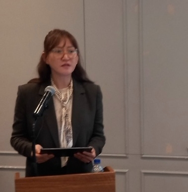 에스팀은 13일 서울 여의도 CCMM빌딩에서 IPO 기자간담회를 열고 김소연 대표이사가 코스닥 상장 이후 성장 전략과 비전을 발표하고 있다. 사진=장기영기자