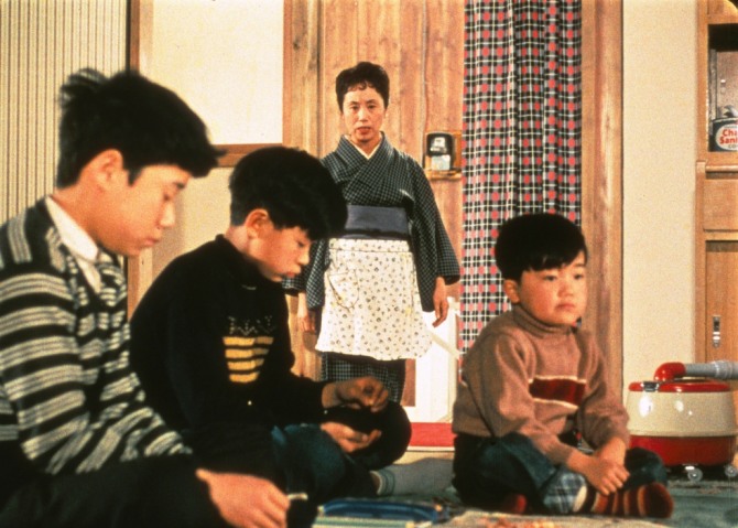 오즈 야스지로 감독의 '안녕하세요'