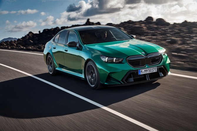 BMW M5 사진=BMW 