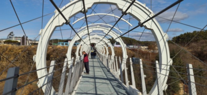 한탄강 주상절리길 트레킹 / 백승훈 시인