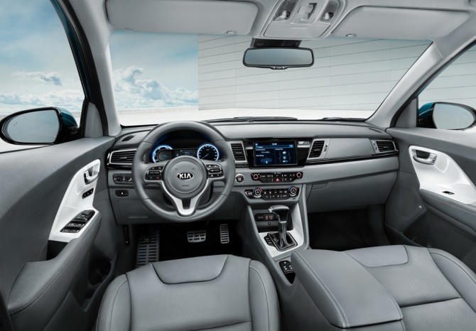 기아 1세대 니로 인테리어 사진=기아