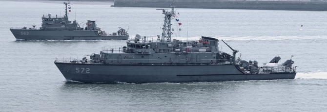 한국 해군 제5기뢰/상륙전단 소속 양양급 소해함 옹진함이 기동하고 있다. 사진=강남 홈페이지 캡쳐