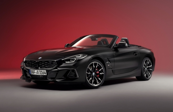 2026년형 Z4 파이널 에디션 프로즌 블랙 사진=BMW