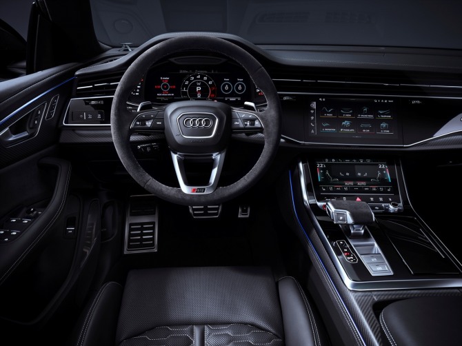 아우디 RS Q8 인테리어 사진=아우디
