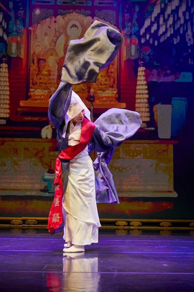 바라 승무(박금슬류, 출연 노해진)