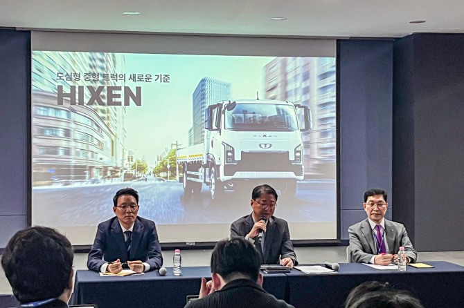 타타대우모빌리티 하이쎈(HIXEN)출시 기념 미디어데이 질의응답 현장. 사진=박지수 기자
