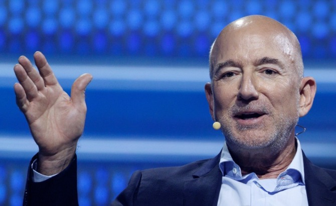 베이조스 비밀 AI 스타트업, 기업가치 56조원 등극
