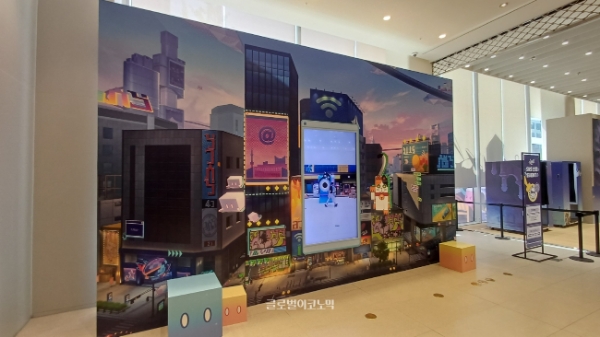 다양한 전시물과 미니게임을 만나볼 수 있다. 사진=이원용 기자