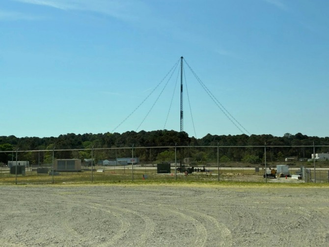 포트 스토리 기지에 설치된 ALPS 장거리 감시체계. 수동 탐지 방식으로 적에게 노출되지 않고 공중 위협을 식별할 수 있다. 사진=브레이킹 디펜스